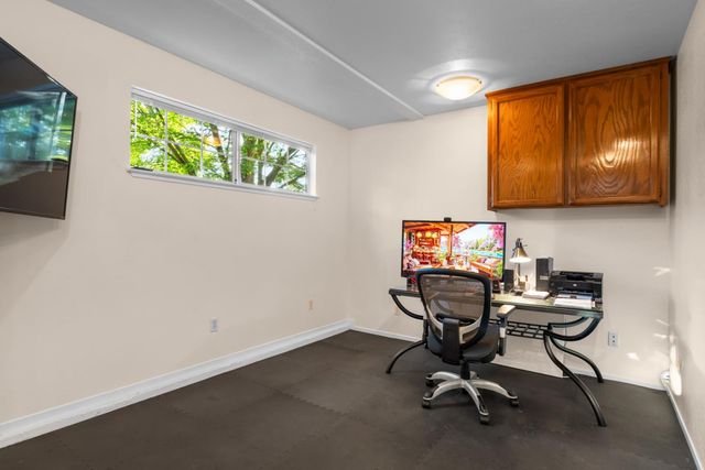 2930 Violet Dr, West Sacramento, CA 95691