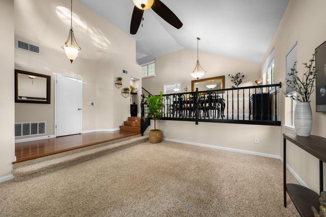 2930 Violet Dr, West Sacramento, CA 95691