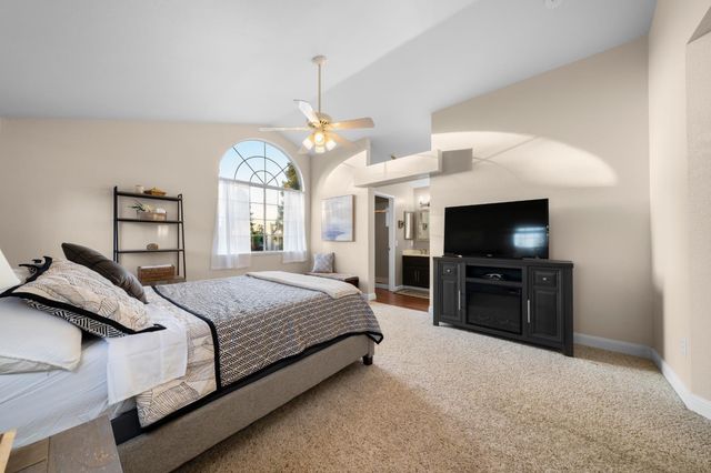 2930 Violet Dr, West Sacramento, CA 95691