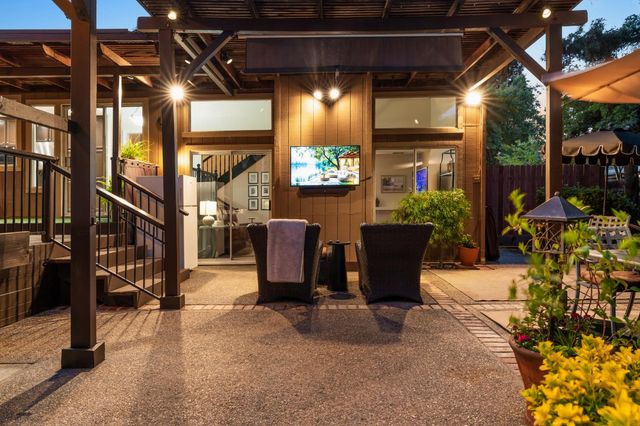 2930 Violet Dr, West Sacramento, CA 95691