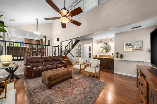2930 Violet Dr, West Sacramento, CA 95691