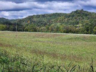 53 Grundy Quarles Hwy, N, Gainesboro, TN 38562