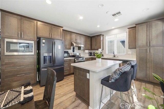 2049 N Orange Olive, Orange, CA 92865