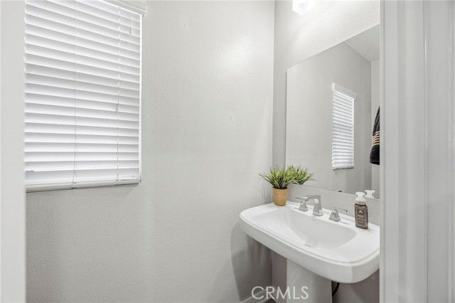 2049 N Orange Olive, Orange, CA 92865