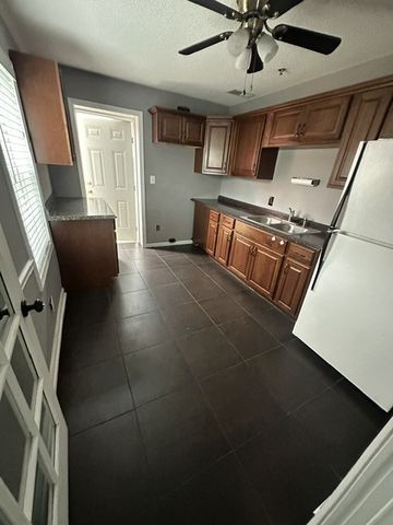 4334 Lebanon Pike Ste 1, Hermitage, TN 37076