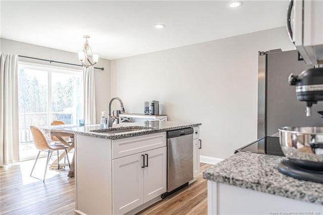 916 Allstar Avenue, Cameron, NC 28326