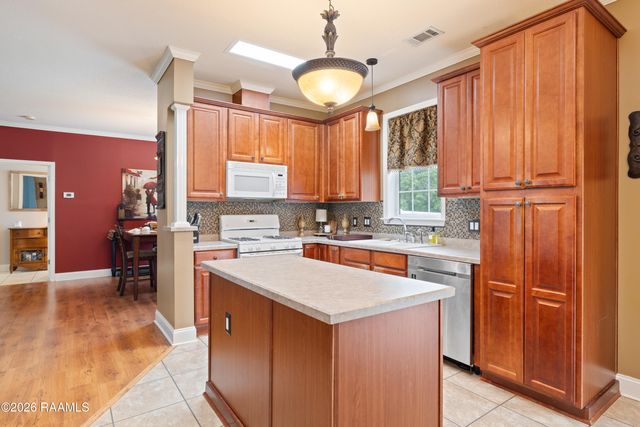 6308 Danielle Road, New Iberia, LA 70563