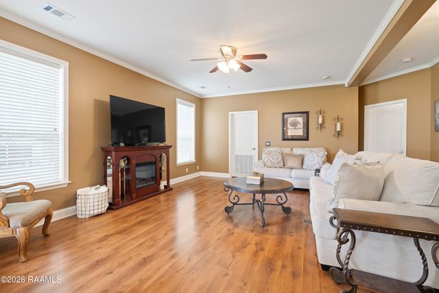 6308 Danielle Road, New Iberia, LA 70563