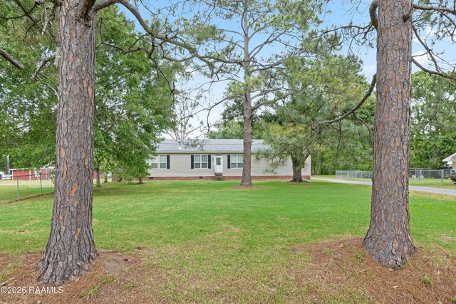 6308 Danielle Road, New Iberia, LA 70563