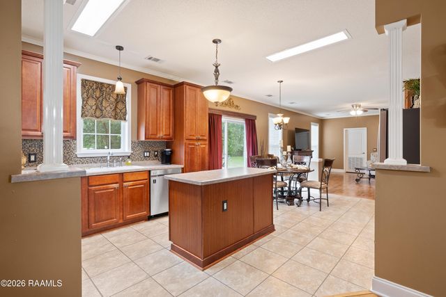 6308 Danielle Road, New Iberia, LA 70563