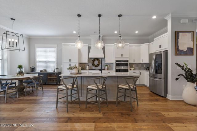 10028 EXHIBITION Circle, Jacksonville, FL 32256