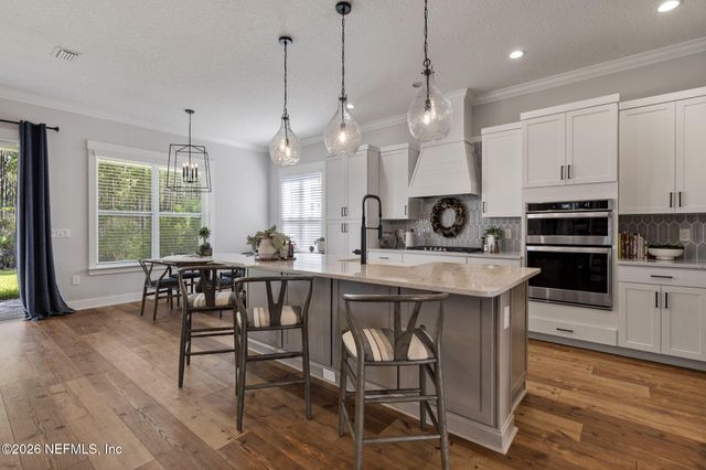 10028 EXHIBITION Circle, Jacksonville, FL 32256