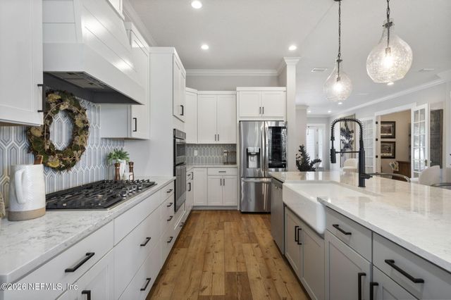 10028 EXHIBITION Circle, Jacksonville, FL 32256