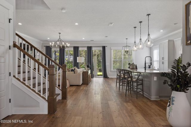 10028 EXHIBITION Circle, Jacksonville, FL 32256