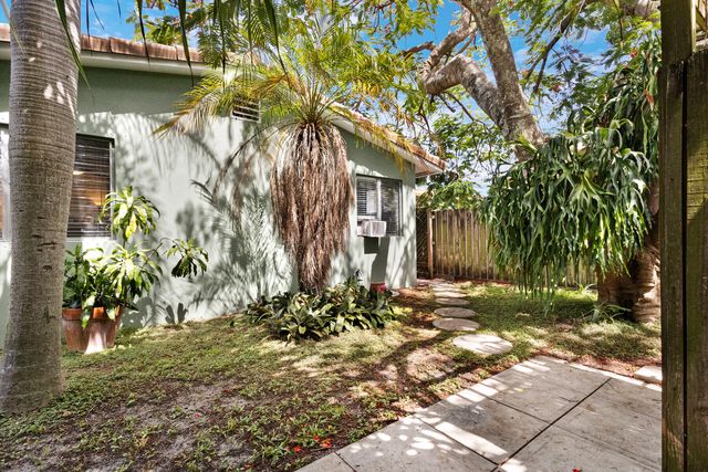 500 NE 14TH Street, Fort Lauderdale, FL 33304