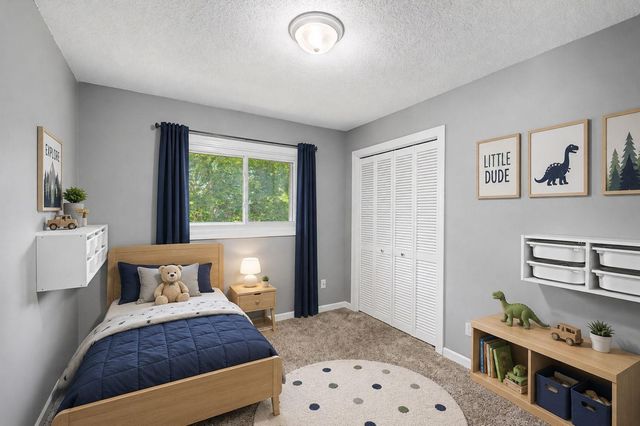 11120 Hampshire Court E, Champlin, MN 55316