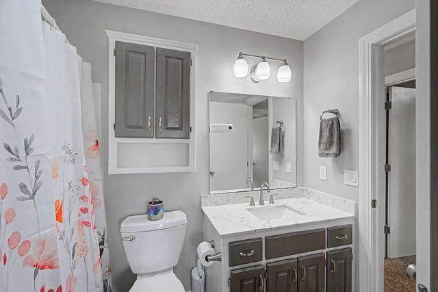 11120 Hampshire Court E, Champlin, MN 55316