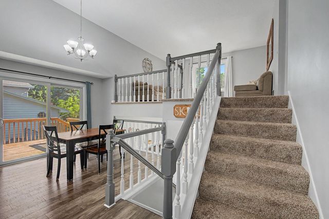 11120 Hampshire Court E, Champlin, MN 55316