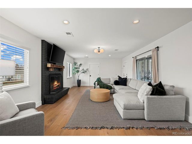 3300 S Fairfax St, Denver, CO 80222