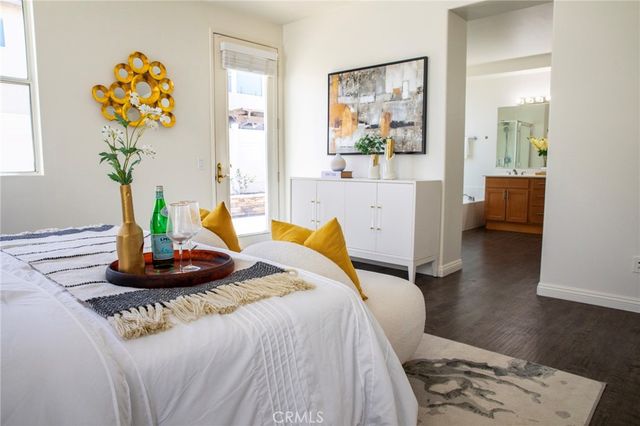 7432 Cobble Creek Drive, Eastvale, CA 92880