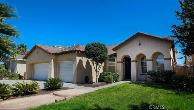 7432 Cobble Creek Drive, Eastvale, CA 92880