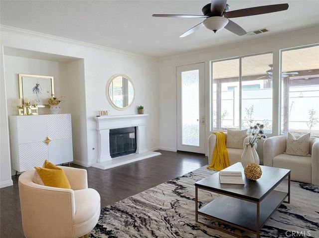 7432 Cobble Creek Drive, Eastvale, CA 92880