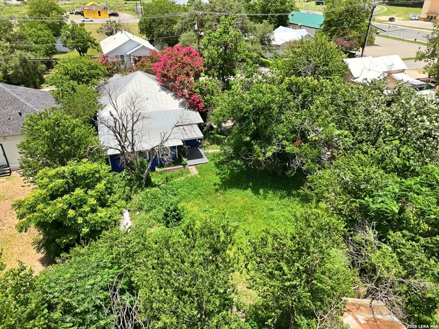 112 Avenue B, Converse, TX 78109