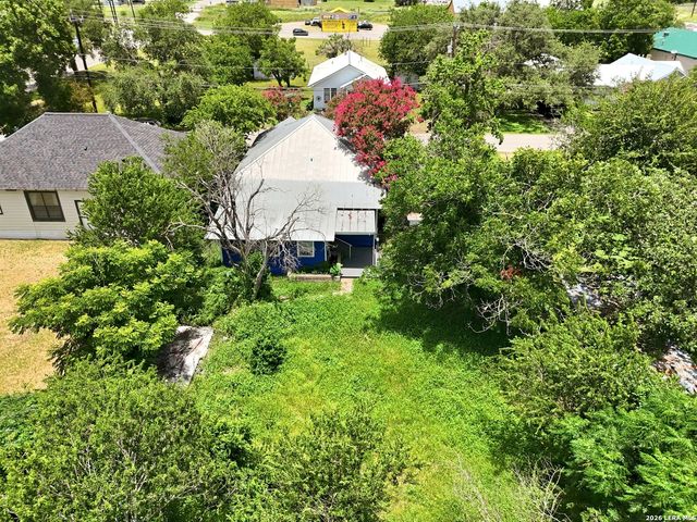 112 Avenue B, Converse, TX 78109