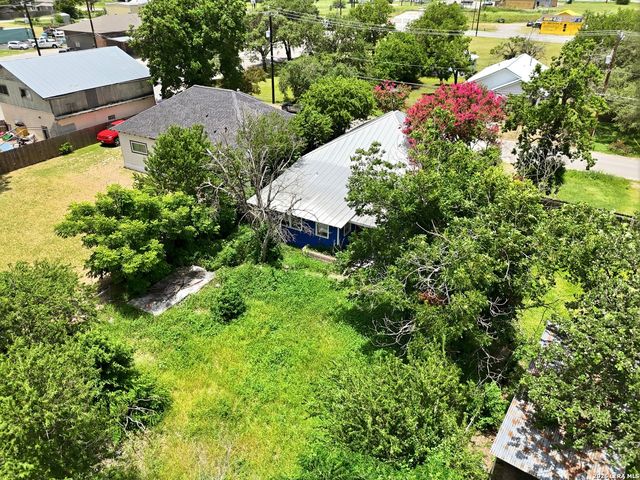 112 Avenue B, Converse, TX 78109