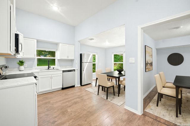 112 Avenue B, Converse, TX 78109