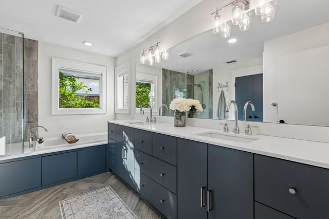 9715 Wisterwood Drive, Dallas, TX 75238