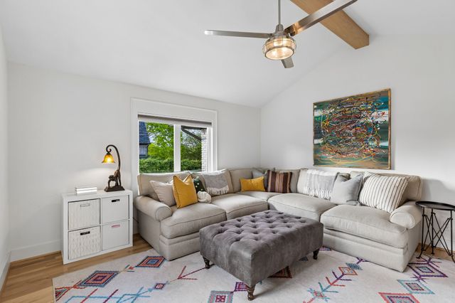 9715 Wisterwood Drive, Dallas, TX 75238