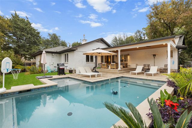 9715 Wisterwood Drive, Dallas, TX 75238