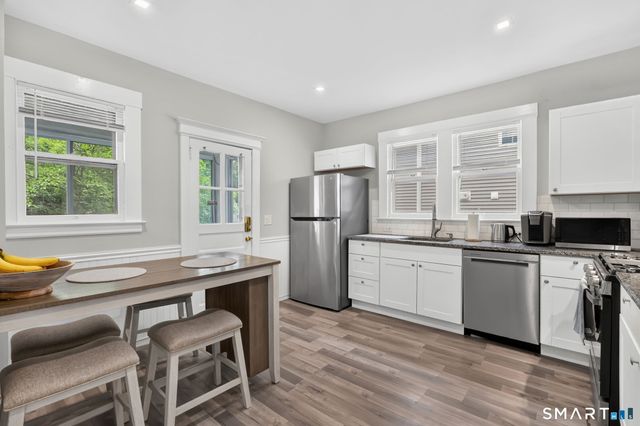 401 Prospect Avenue, West Hartford, CT 06107