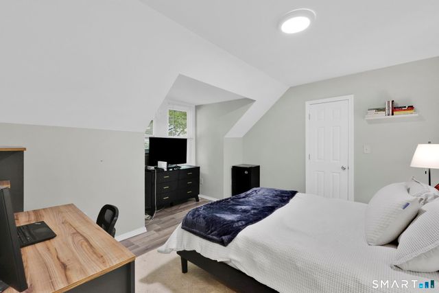 401 Prospect Avenue, West Hartford, CT 06107