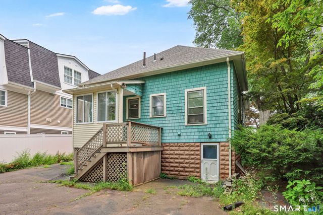 401 Prospect Avenue, West Hartford, CT 06107