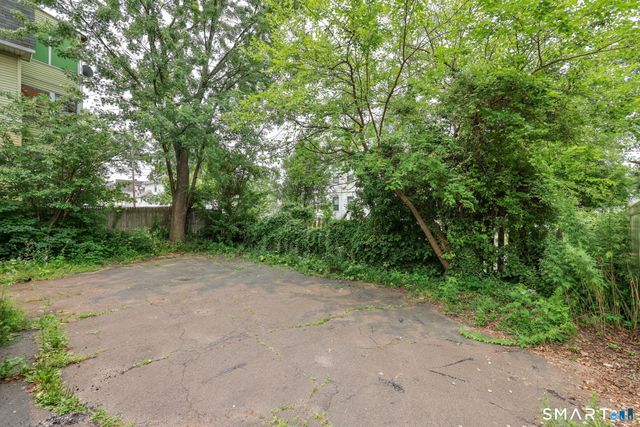 401 Prospect Avenue, West Hartford, CT 06107