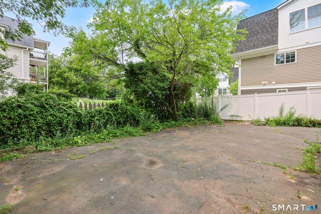 401 Prospect Avenue, West Hartford, CT 06107
