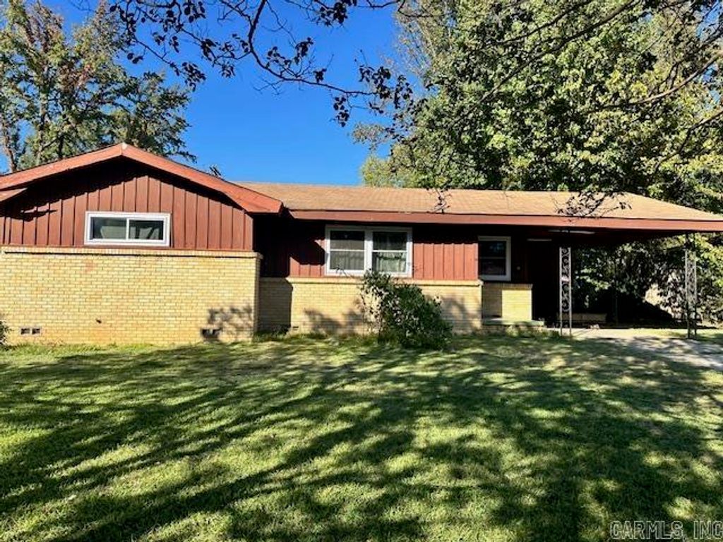 704 Brewer Street, Jacksonville, AR 72076