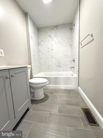 200 NASSAU PL, Norristown, PA 19401