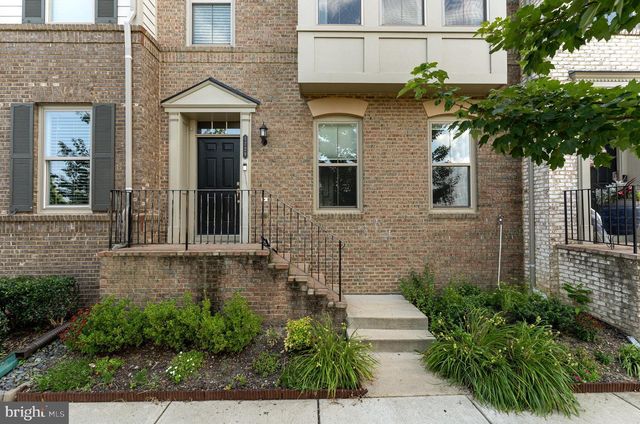 1729 COTTONWOOD GROVE RD, Dumfries, VA 22026