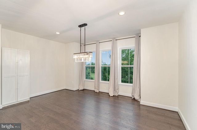 1729 COTTONWOOD GROVE RD, Dumfries, VA 22026