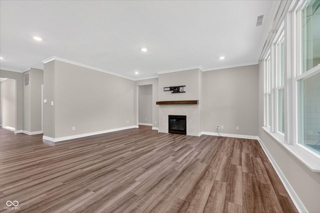 20237 Willenhall Court, Westfield, IN 46074
