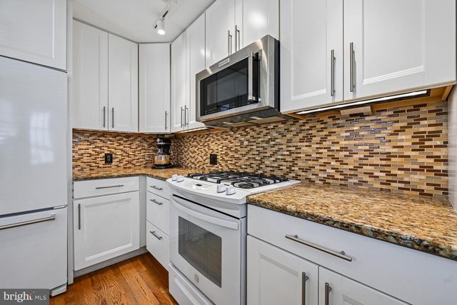 9600 PAGE AVE, Bethesda, MD 20814