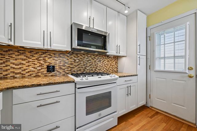9600 PAGE AVE, Bethesda, MD 20814