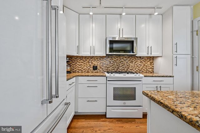 9600 PAGE AVE, Bethesda, MD 20814