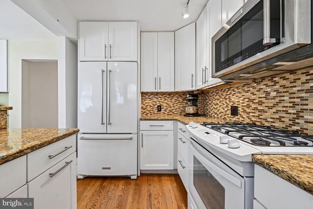 9600 PAGE AVE, Bethesda, MD 20814