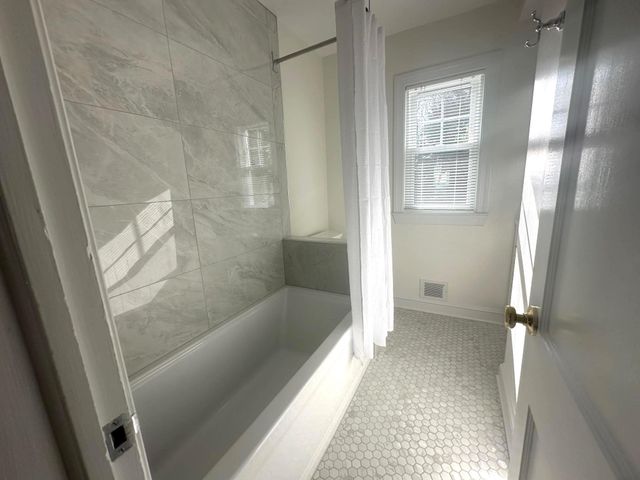 9600 PAGE AVE, Bethesda, MD 20814