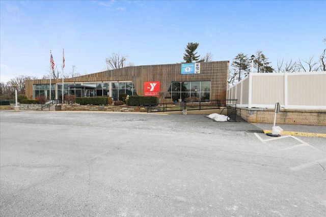 9600 PAGE AVE, Bethesda, MD 20814