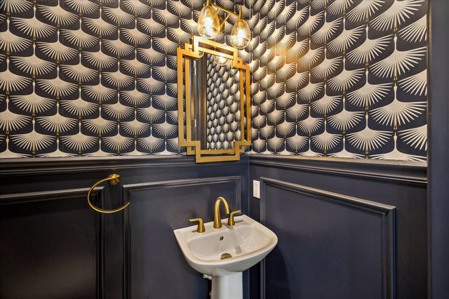 2423 Ralph Street, Houston, TX 77006